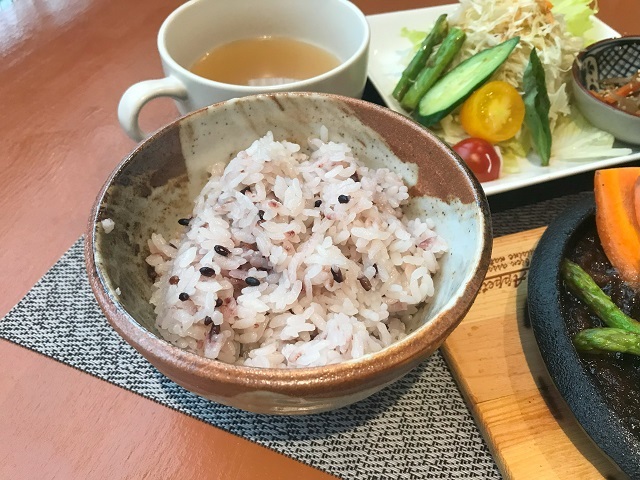 縄文米のご飯