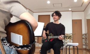 柳川ギター教室STRINGS